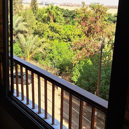 Panorama Apartment With A Charming View Of Cairo International Airport All The Apt For You With Free Airport Pick Up Or Drop Off Limousine شقة بانوراما بإطلالة ساحرة على مطار القاهرة الدولي Esterno foto